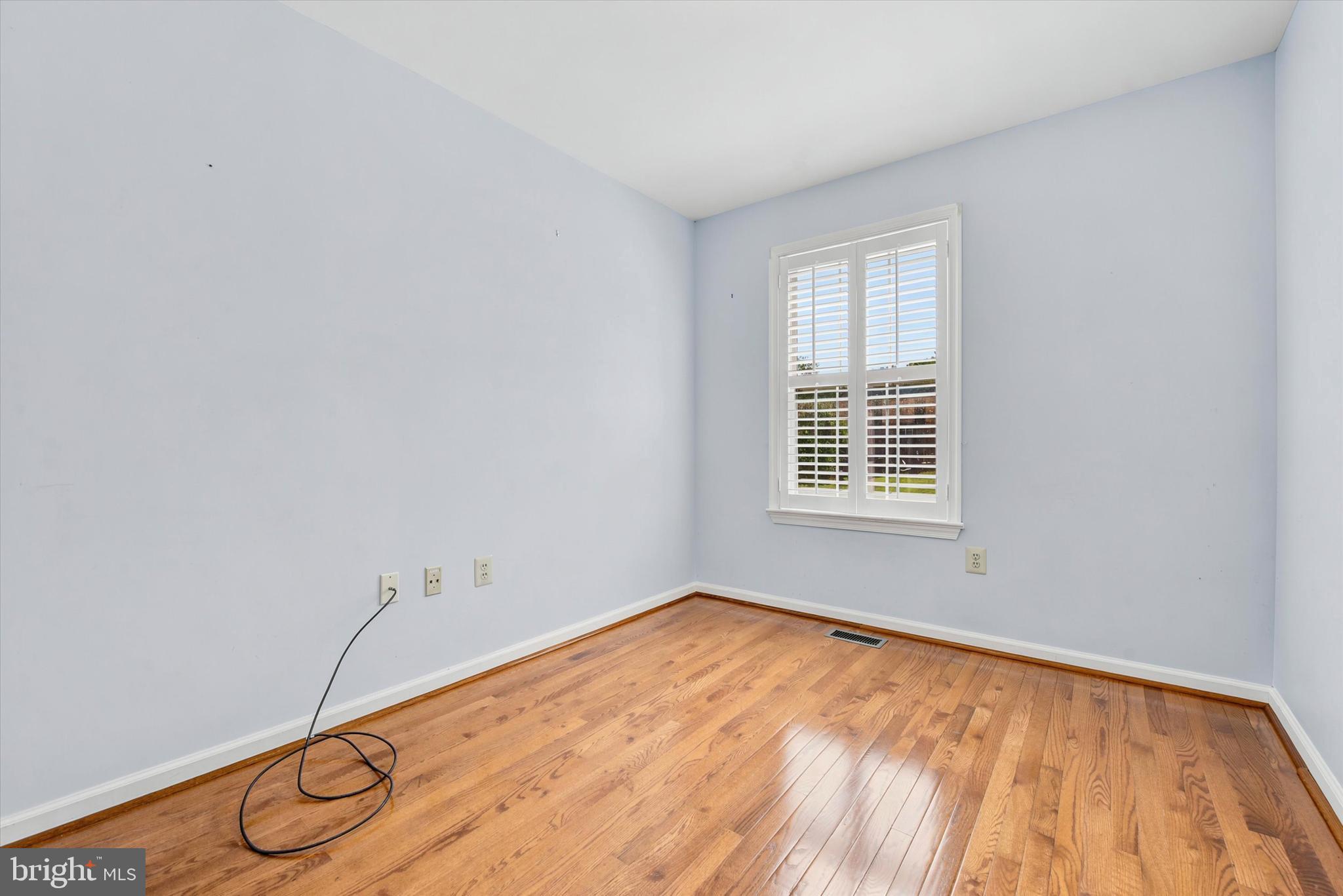 345 JENVILLE COURT 3