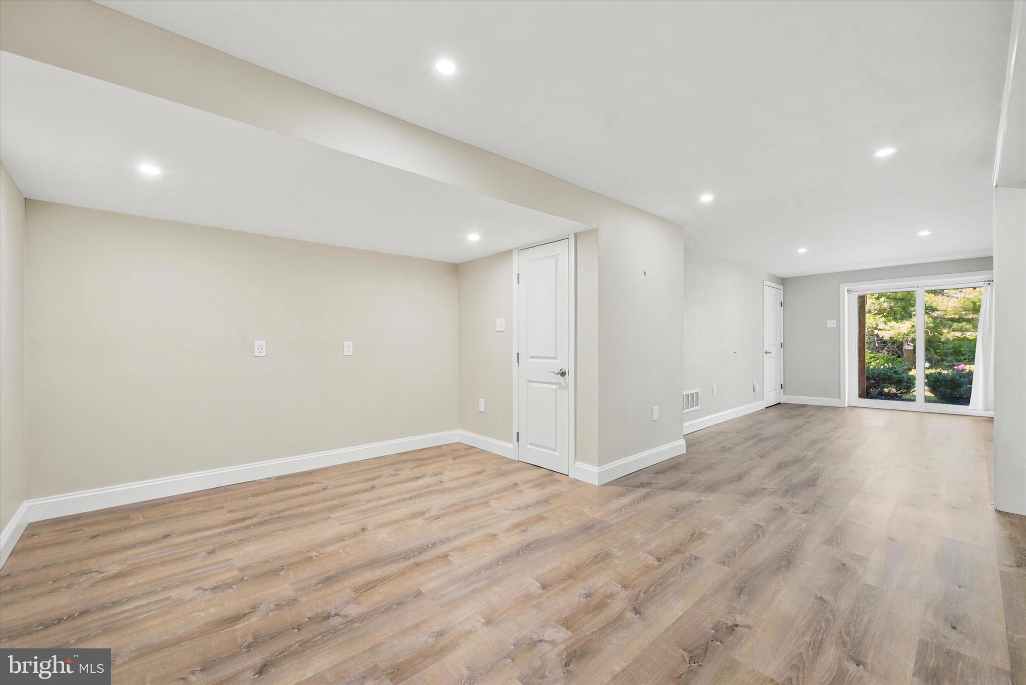 345 JENVILLE COURT 3