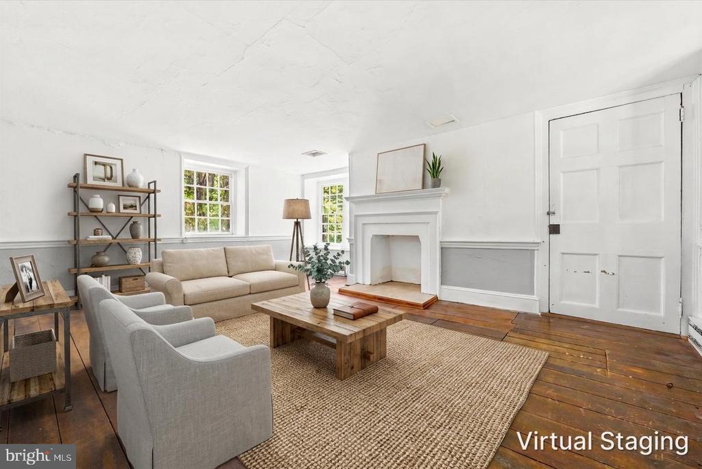 210 WESTTOWN WAY