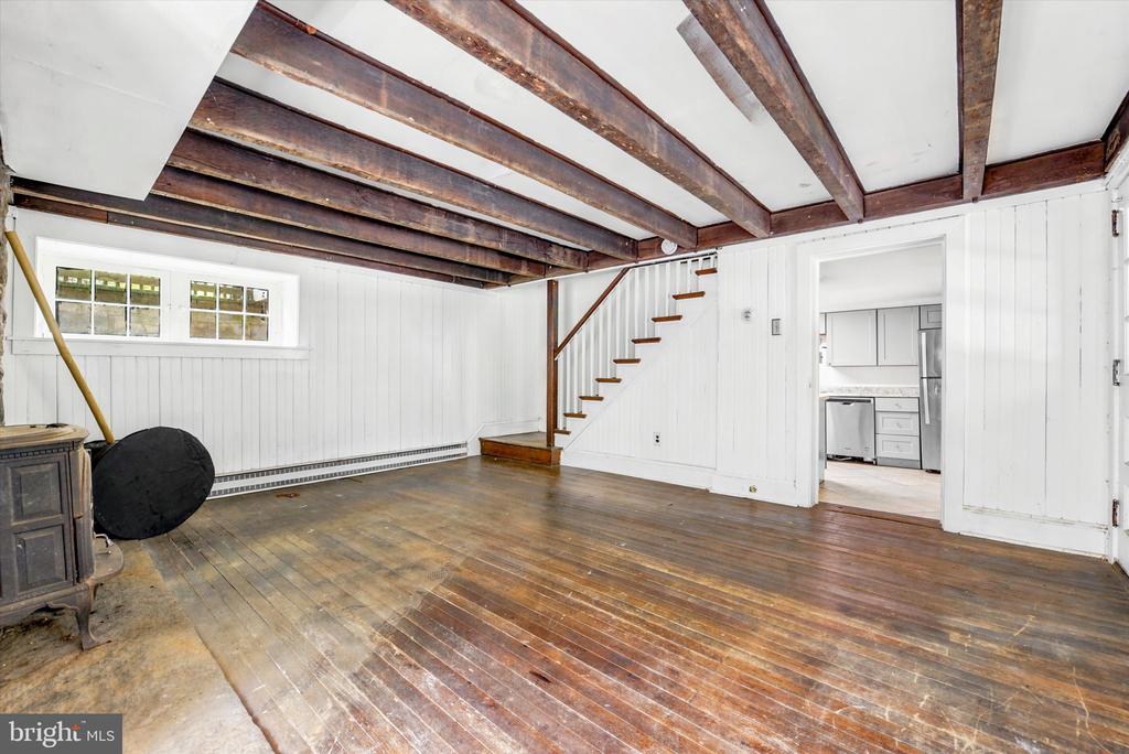 210 WESTTOWN WAY