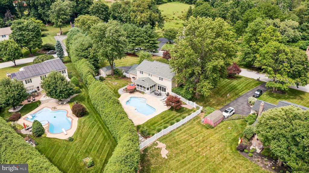 1323 N TULIP DRIVE