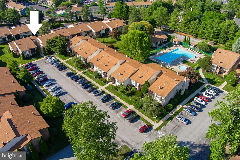 1607 RAINTREE LANE Unit: 1607