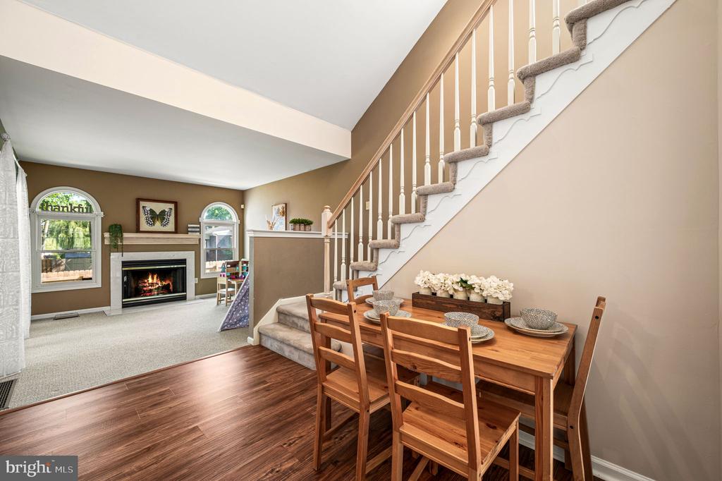 95 GREENVIEW DRIVE