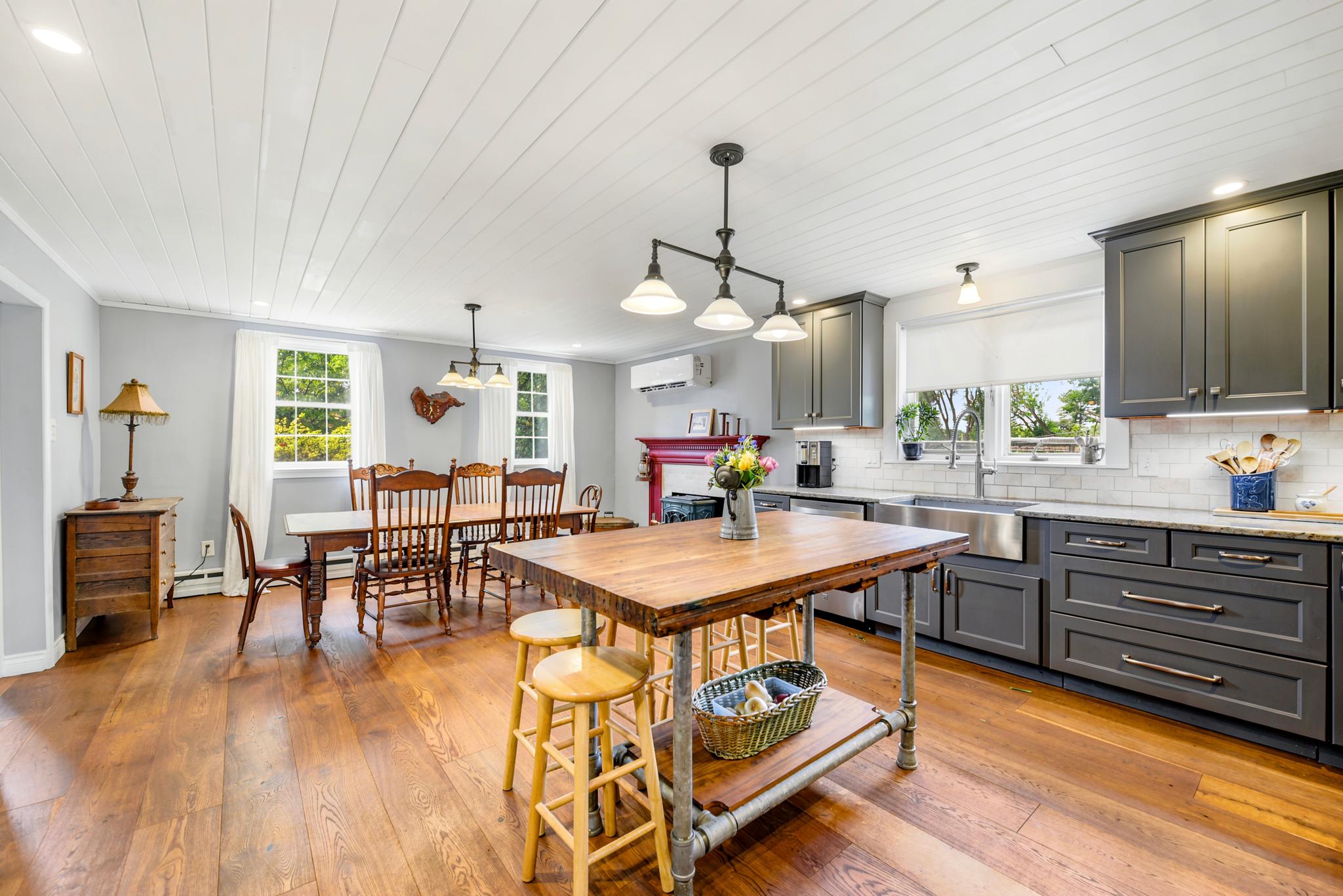 355 SWEDESFORD ROAD