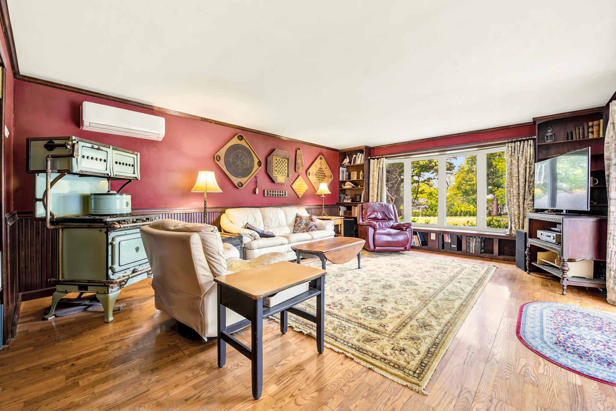 355 SWEDESFORD ROAD