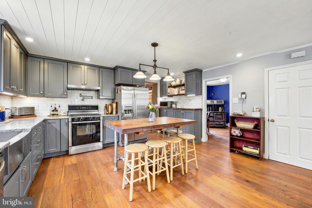 355 SWEDESFORD ROAD