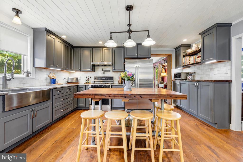 355 SWEDESFORD ROAD