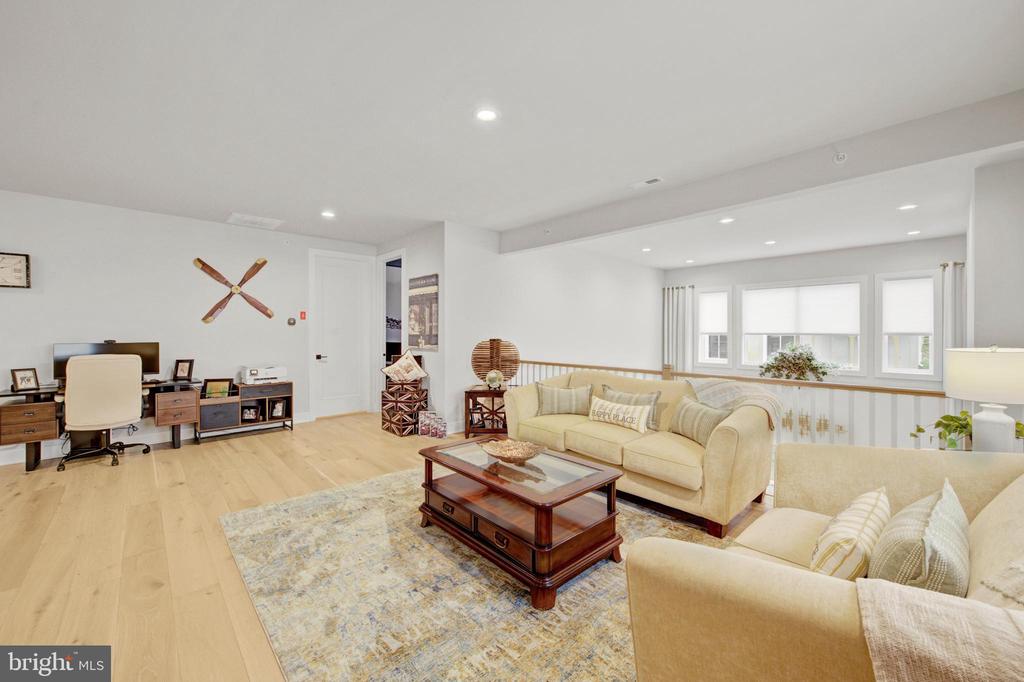 587 TRIFECTA ROAD