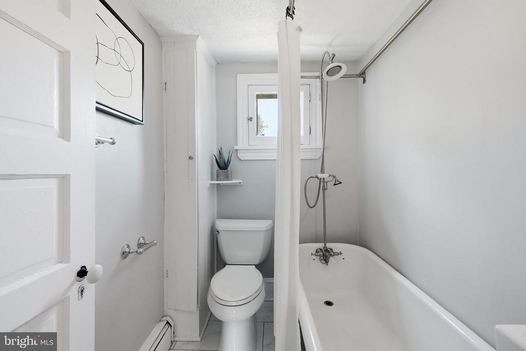 335 HANNUM AVENUE