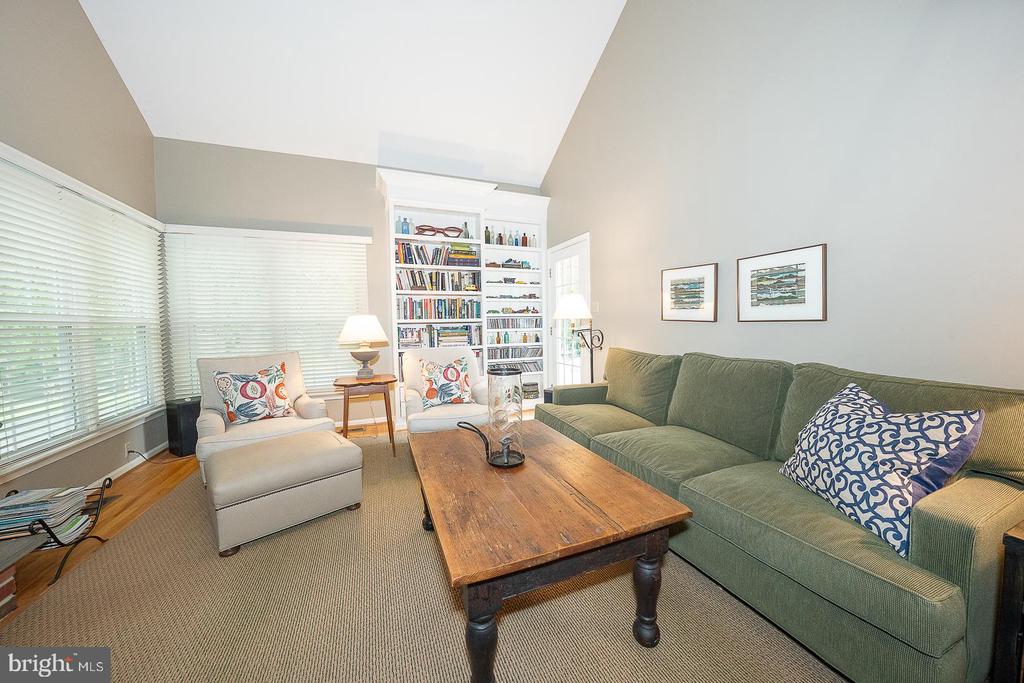 32 HERON HILL DRIVE