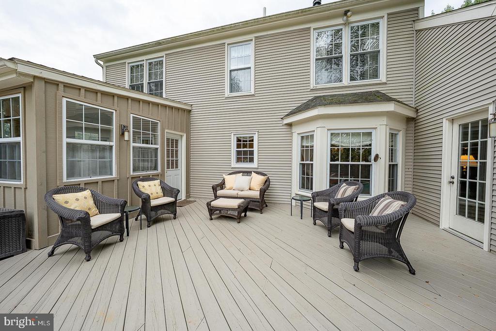 32 HERON HILL DRIVE