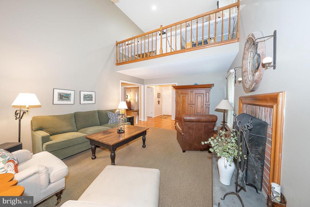 32 HERON HILL DRIVE
