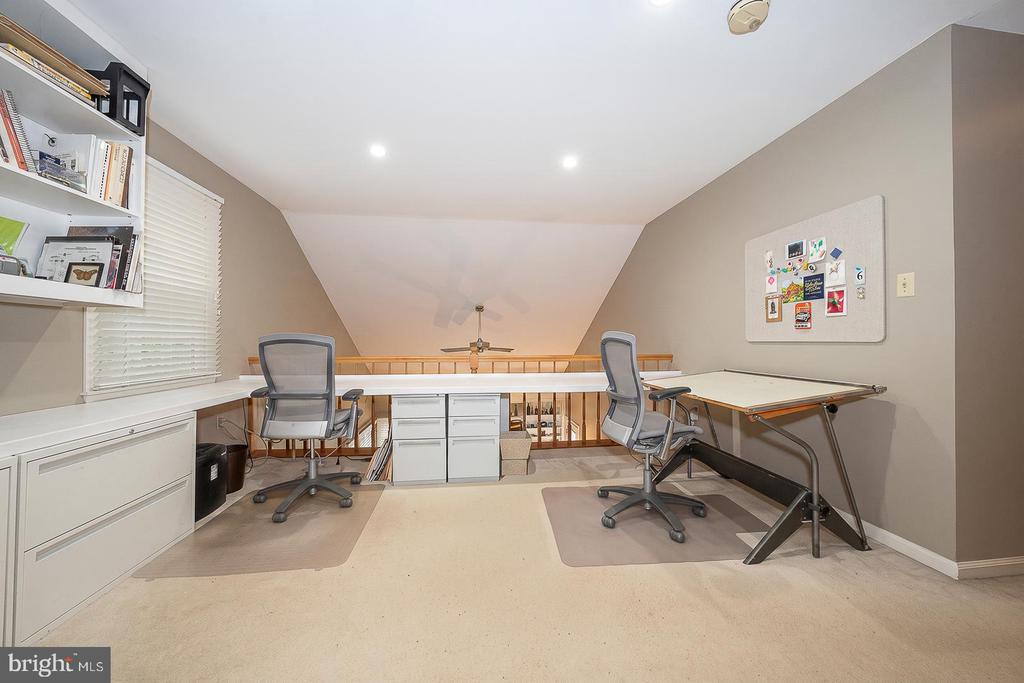 32 HERON HILL DRIVE