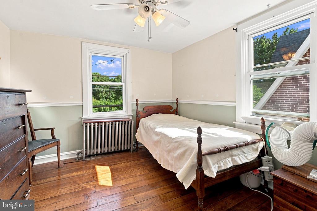 1117 OLD LANCASTER ROAD