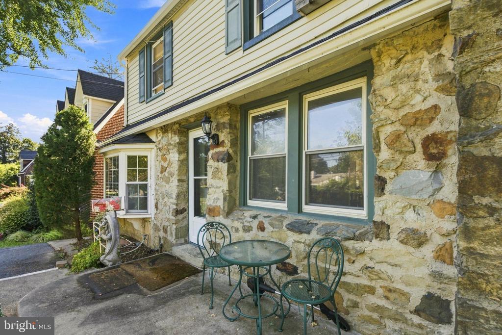 1117 OLD LANCASTER ROAD