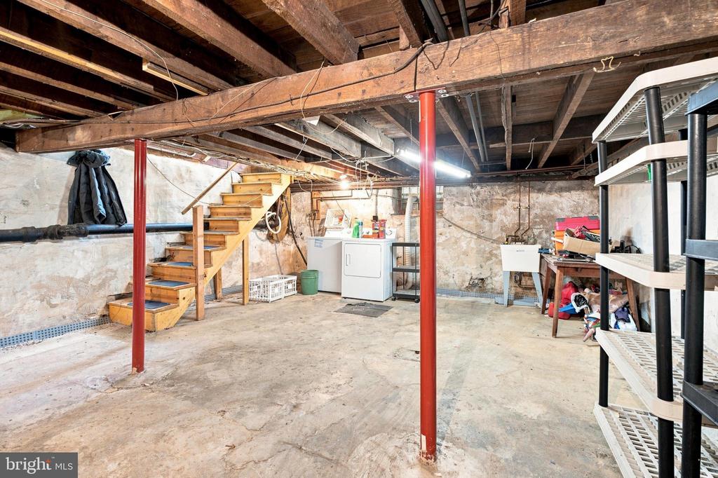 1117 OLD LANCASTER ROAD