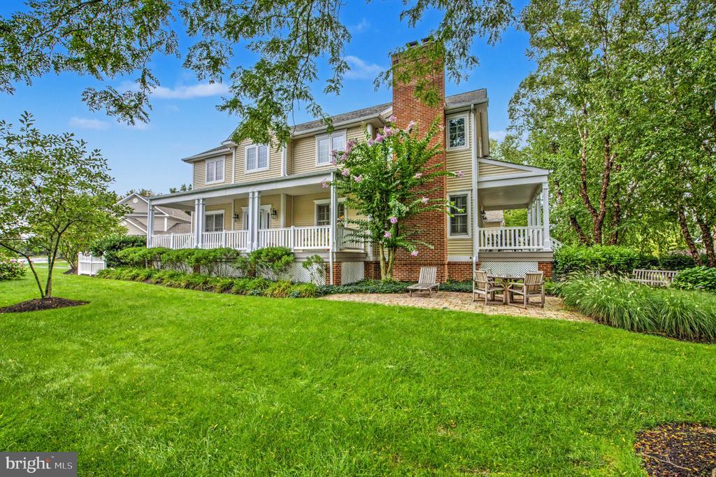 501 MAHONEY DRIVE