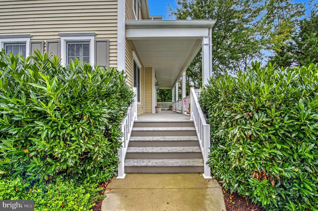 501 MAHONEY DRIVE