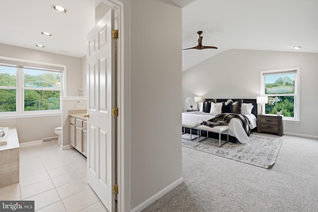 1222 INDIAN TRAIL DRIVE