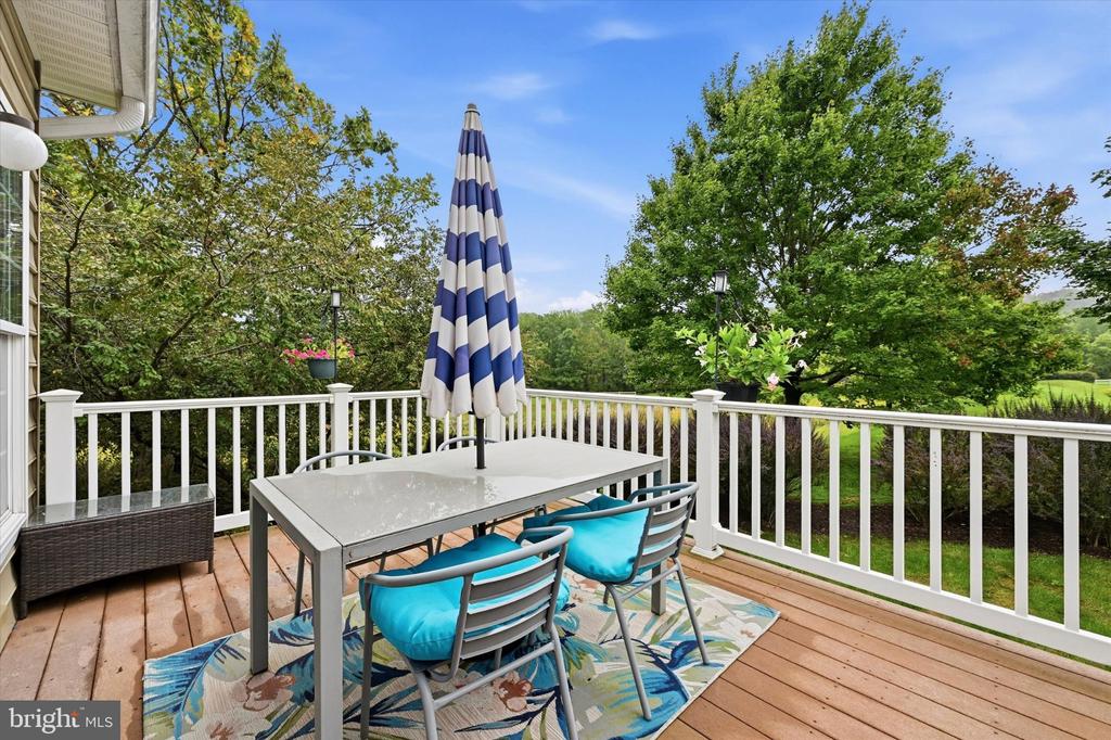 20 OAKBROOK COURT
