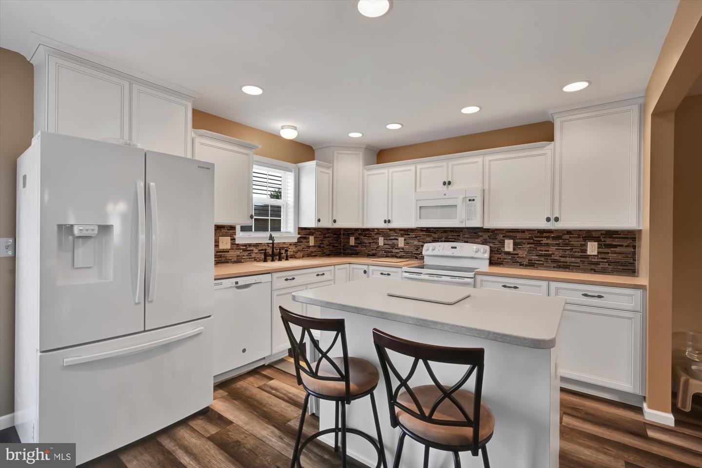 1955 Preserve Ln