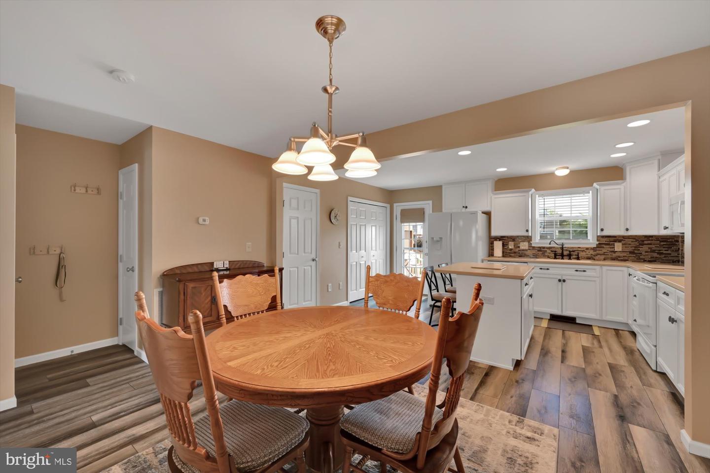1955 Preserve Ln