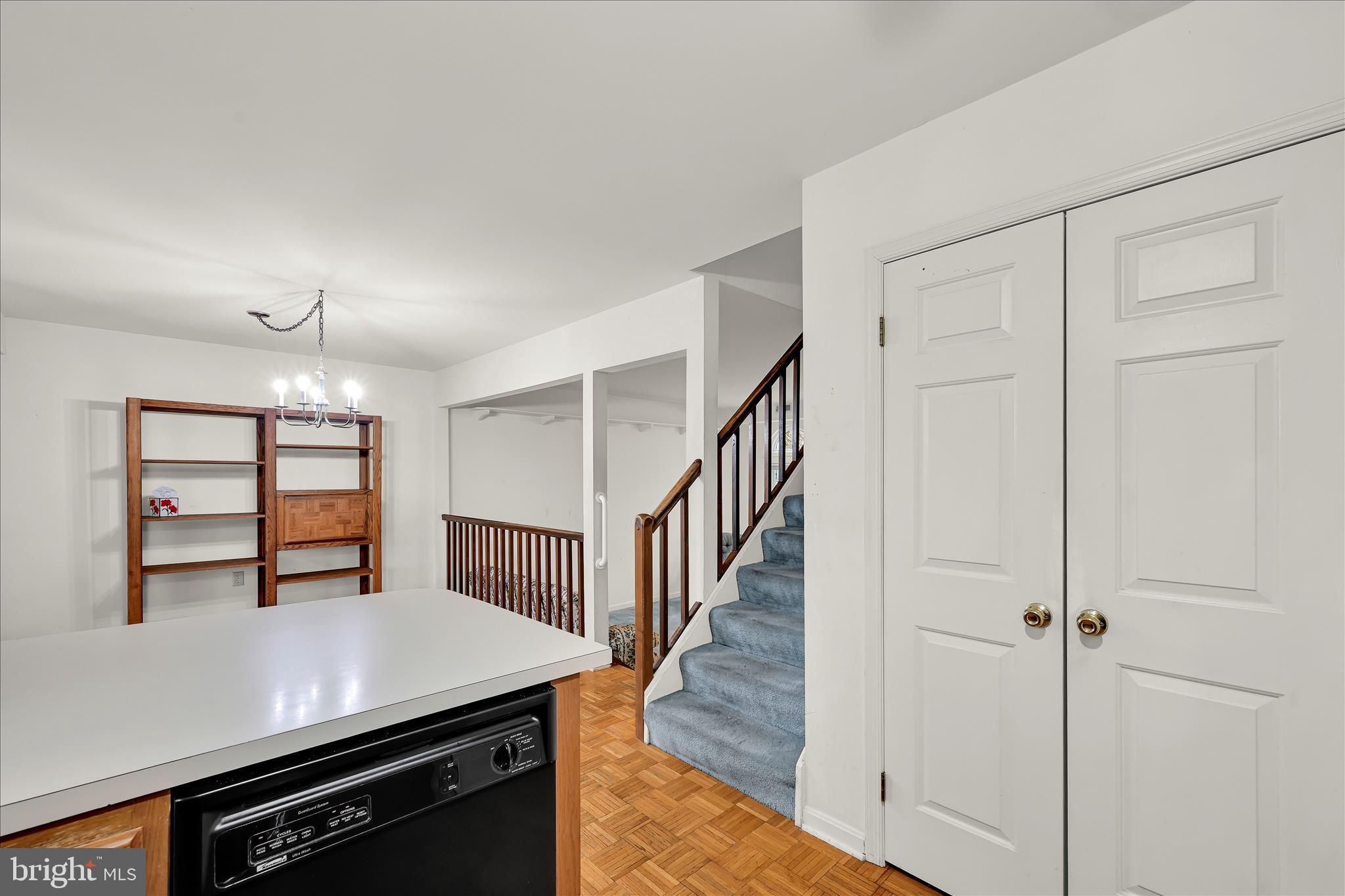 6106 SPRING KNOLL DRIVE