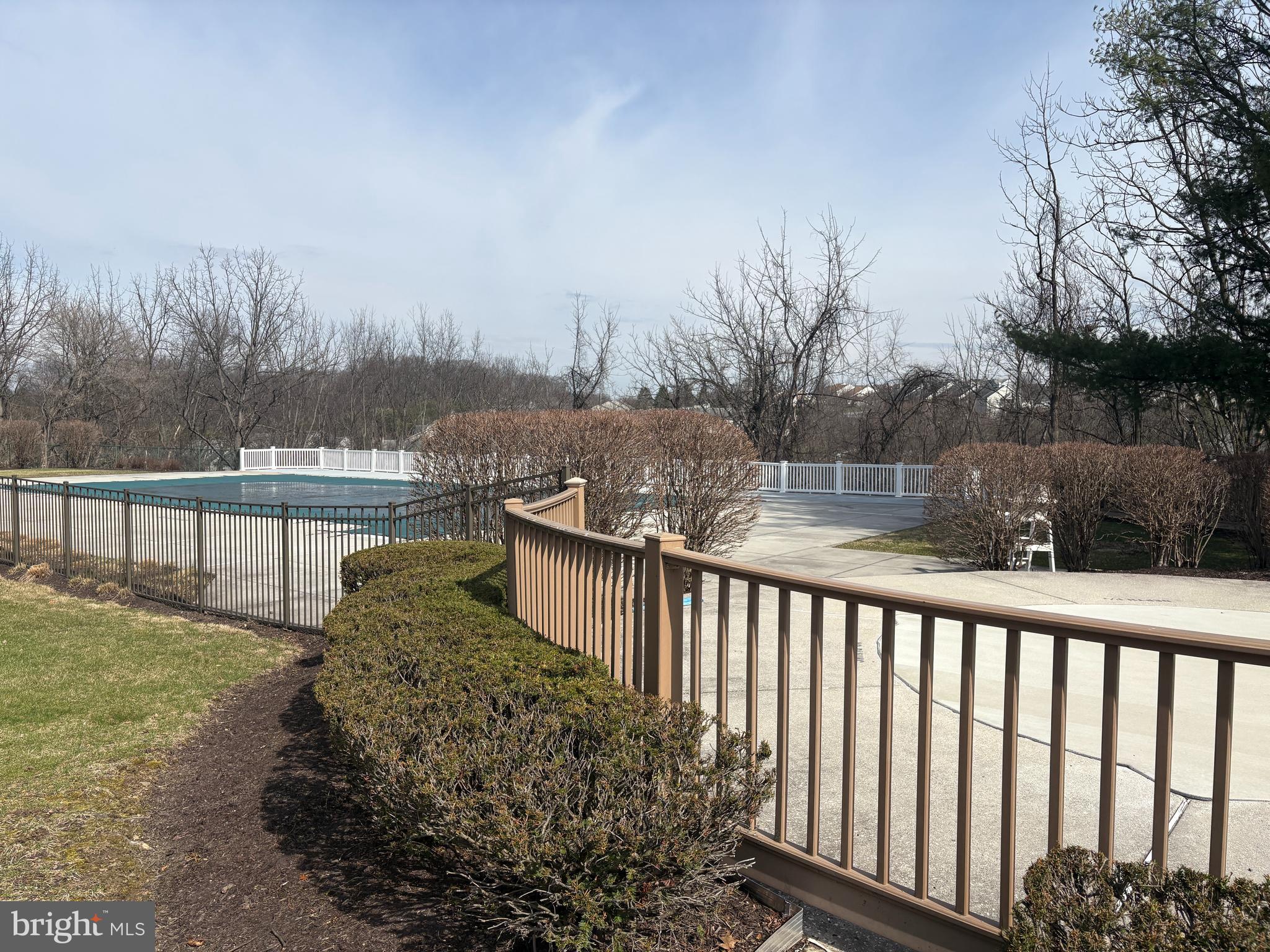 6106 SPRING KNOLL DRIVE