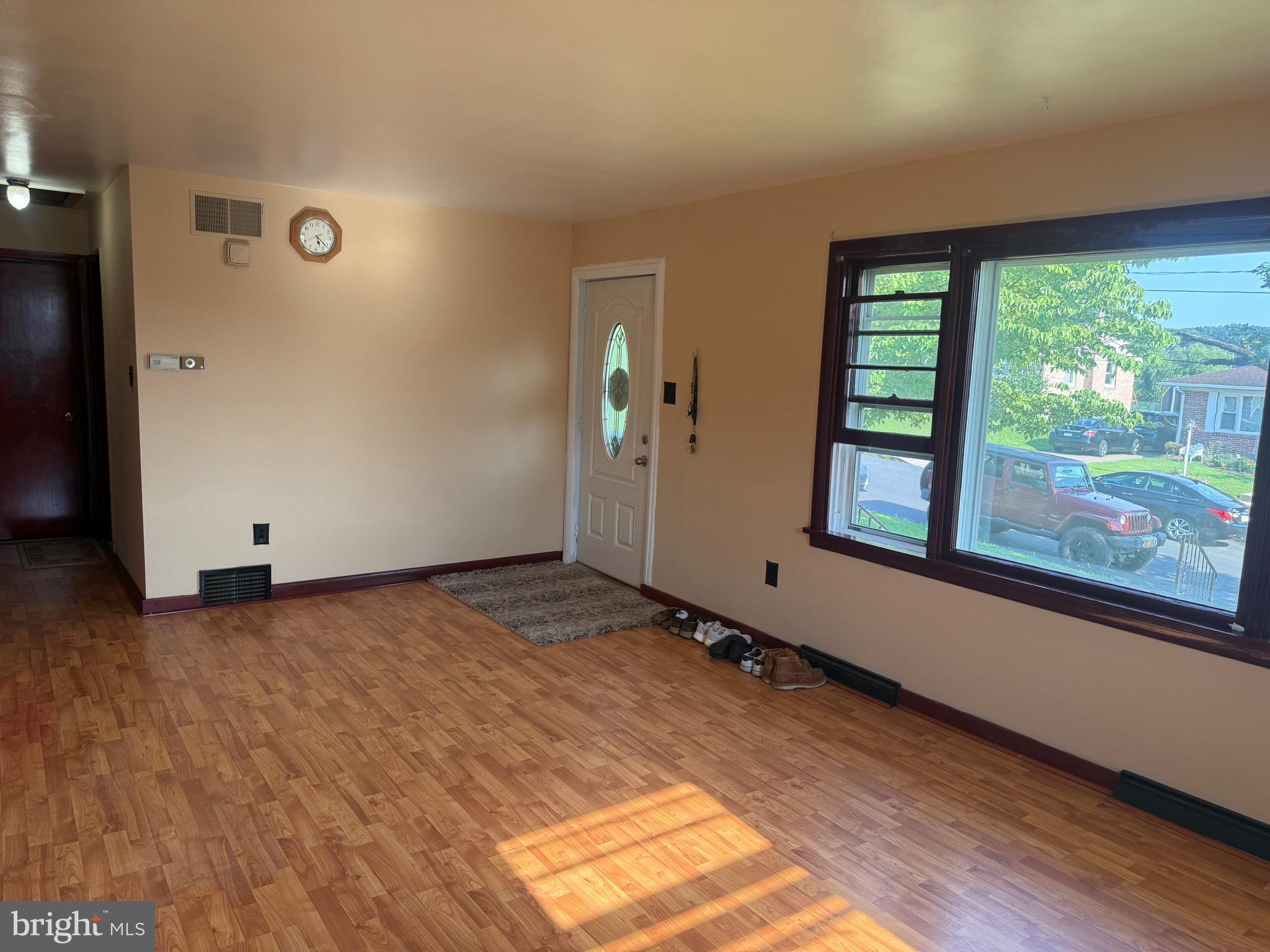 6900 HUNTINGDON STREET