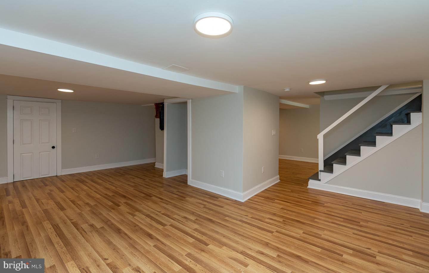 1215 Edgewood Rd