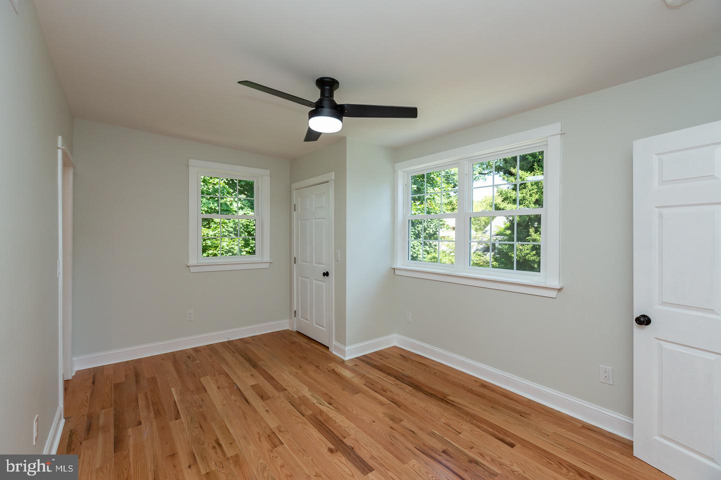1215 Edgewood Rd