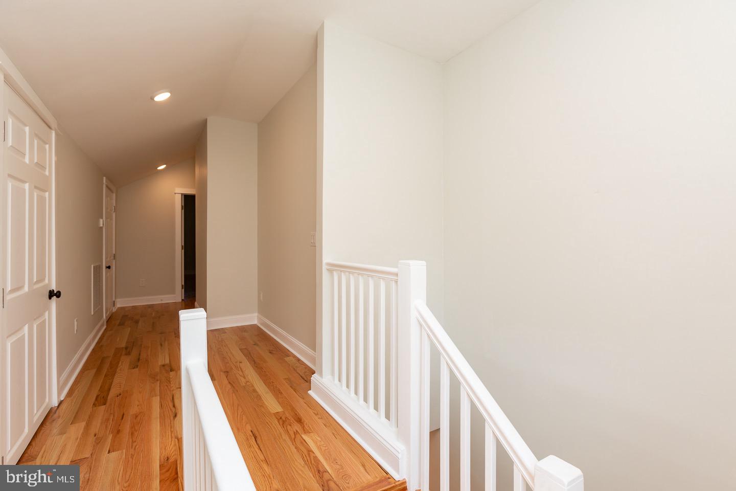 1215 Edgewood Rd