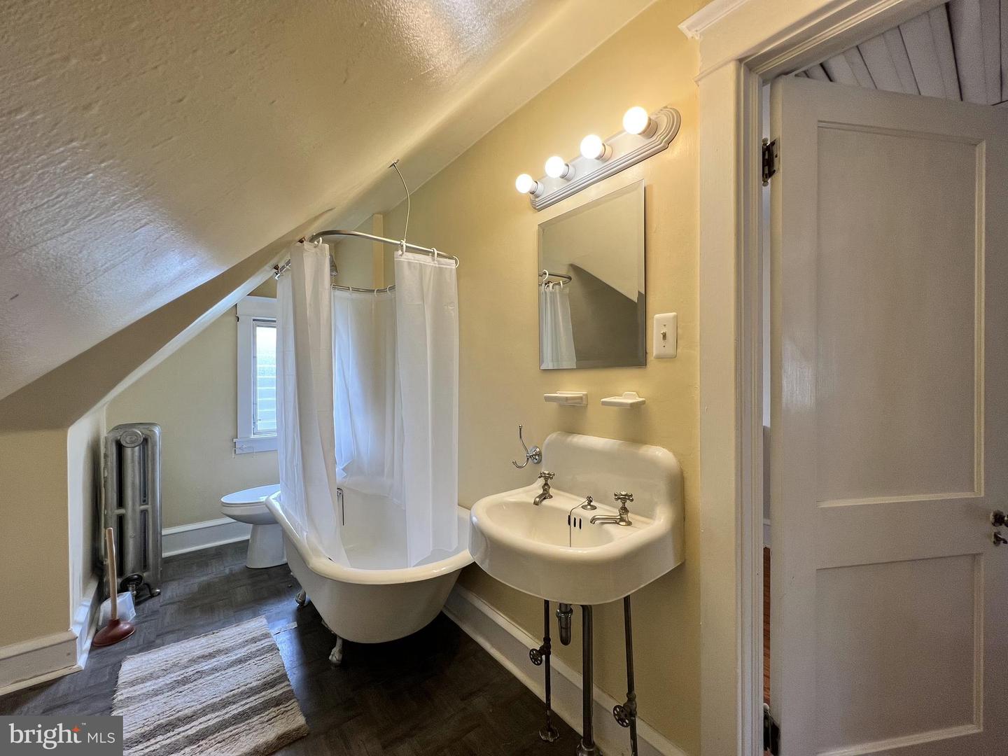 47 Bryn Mawr Ave