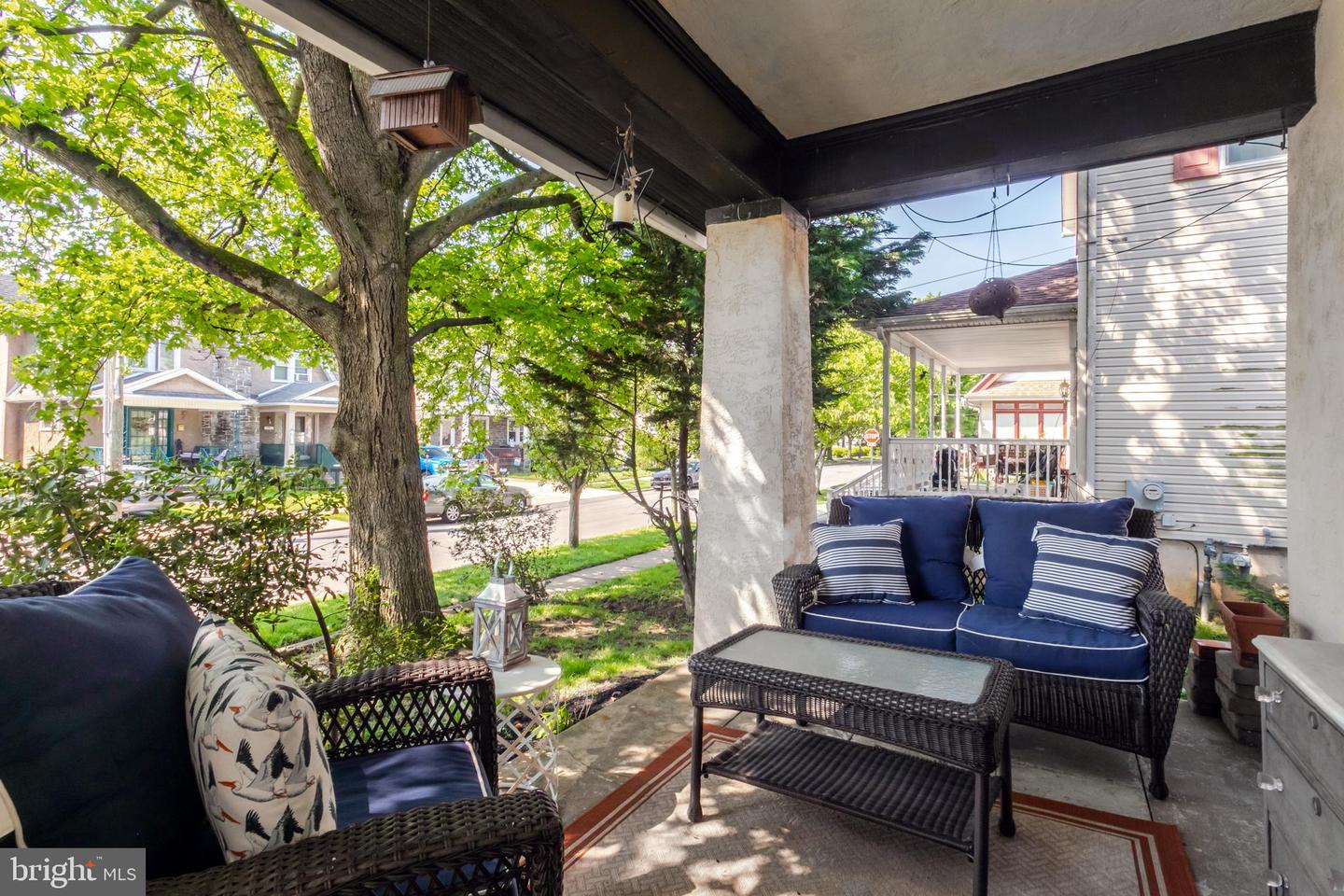 110 E Turnbull Ave