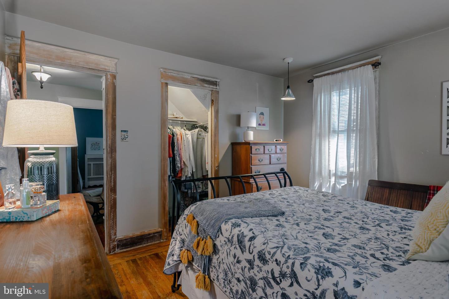 110 E Turnbull Ave