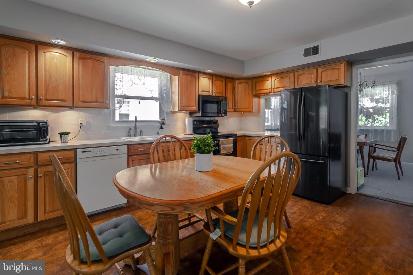 29 Strathmore Rd