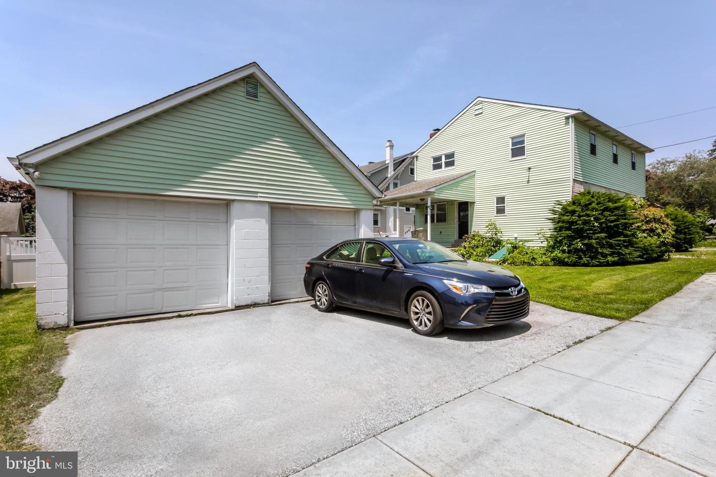 29 Strathmore Rd