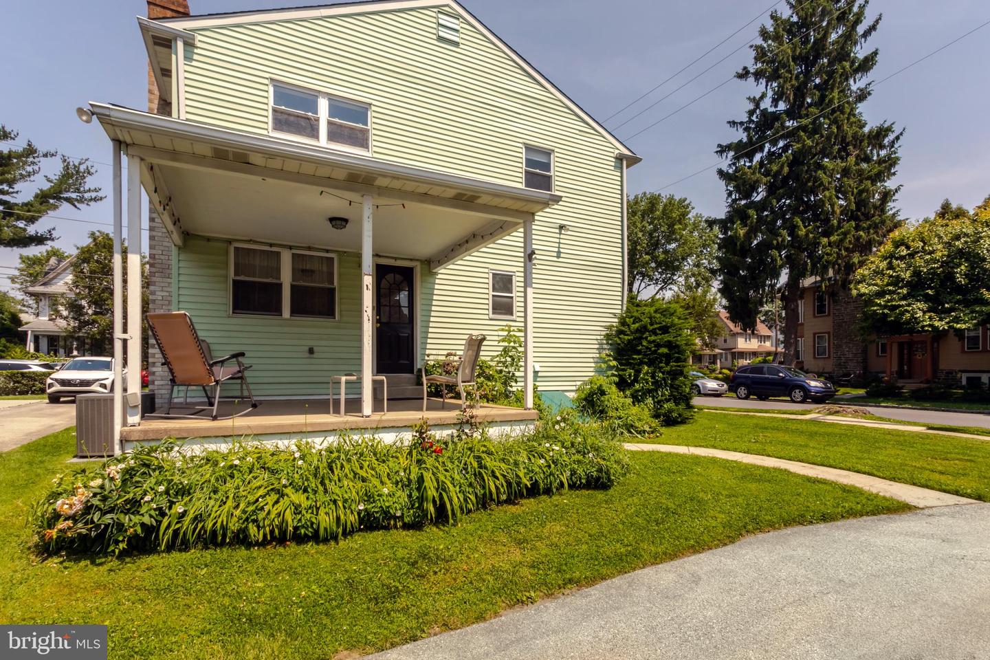 29 Strathmore Rd