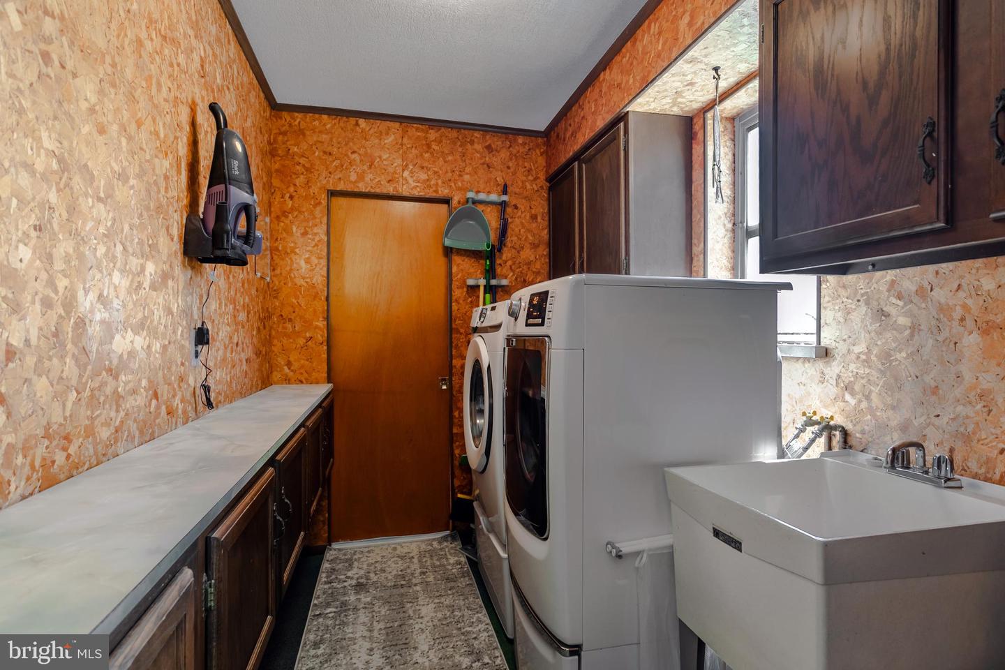 29 Strathmore Rd