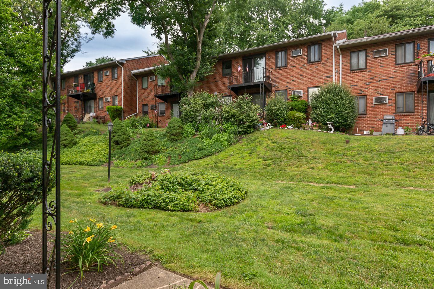1 Lawrence Rd #L-1-A