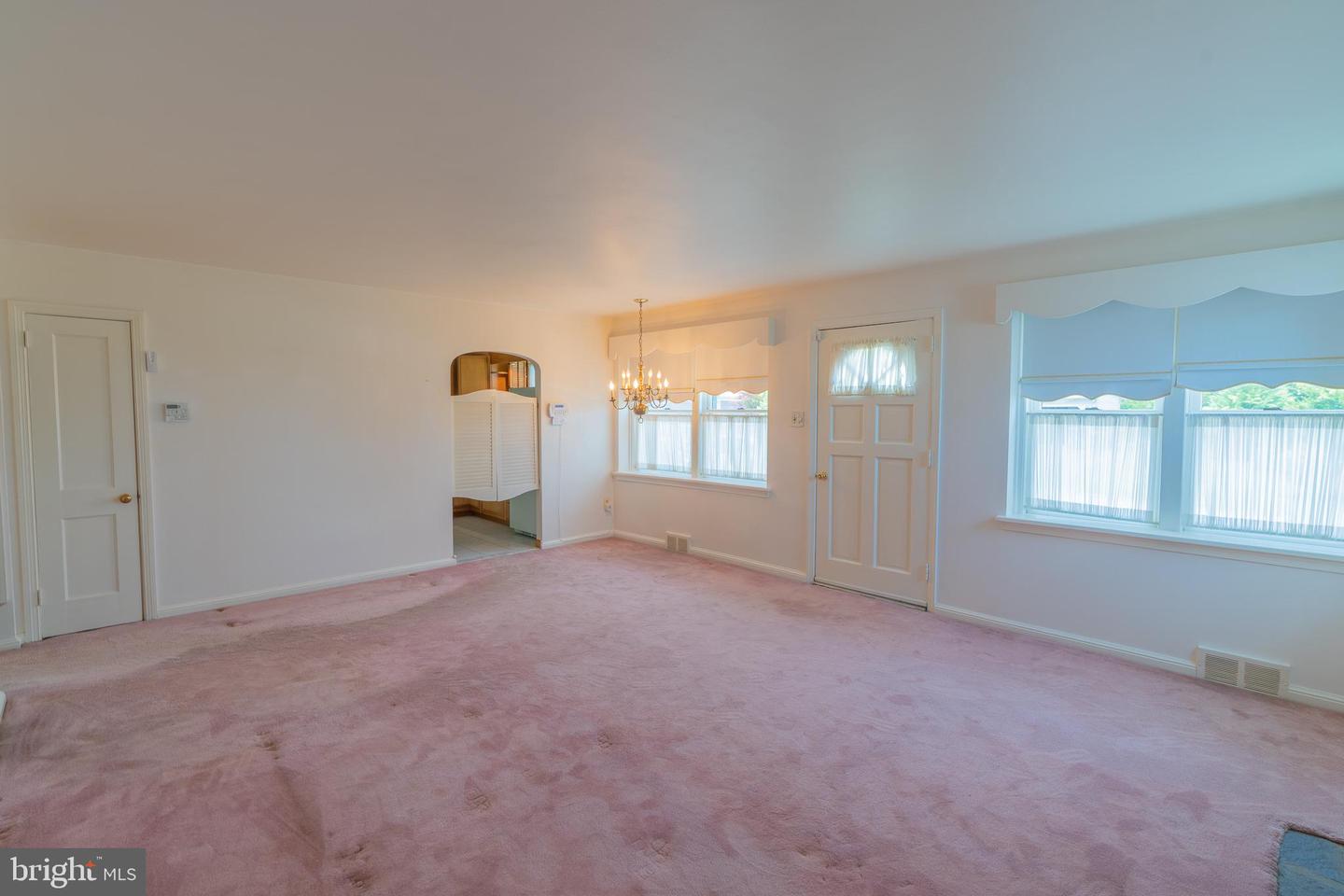 115 Locust St