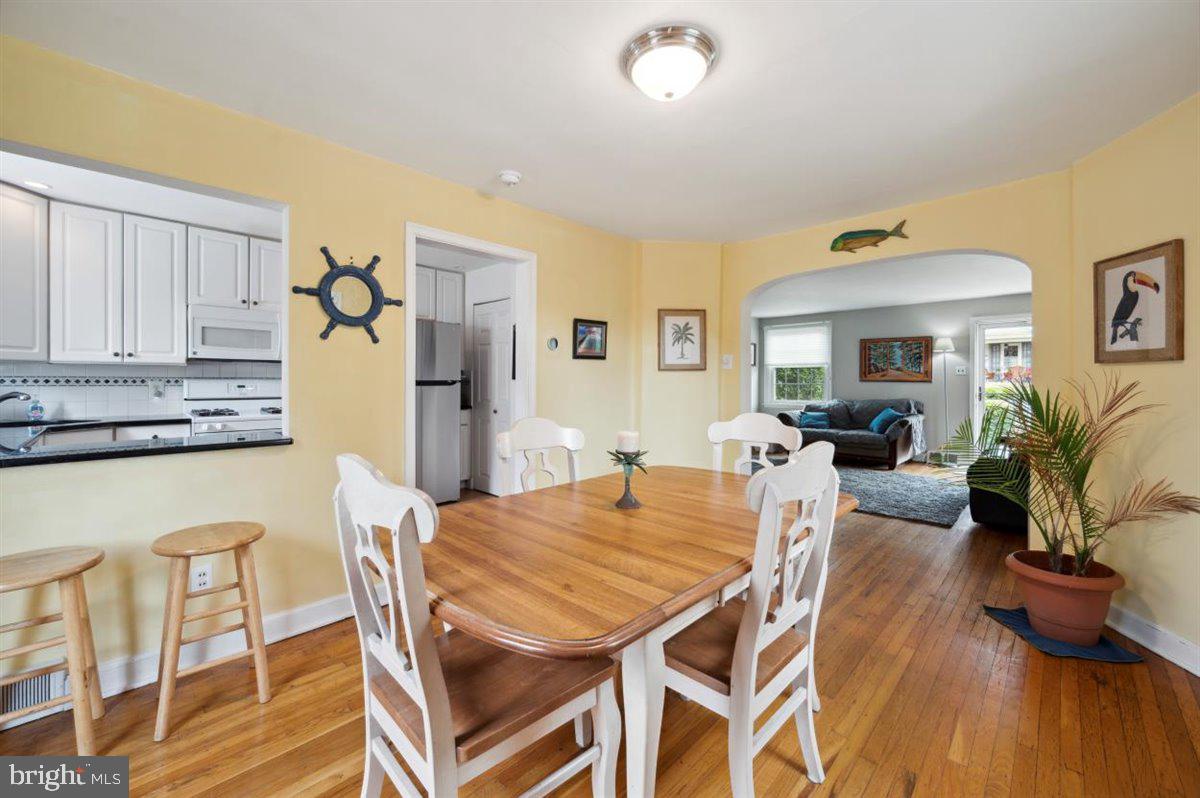 669 Georges Ln