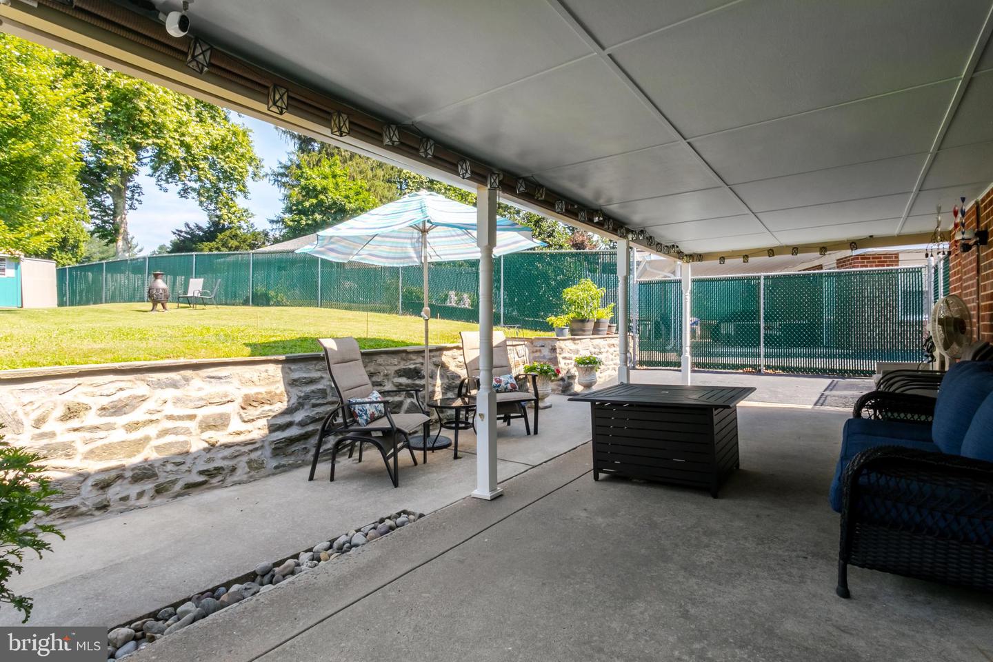 38 Claremont Blvd