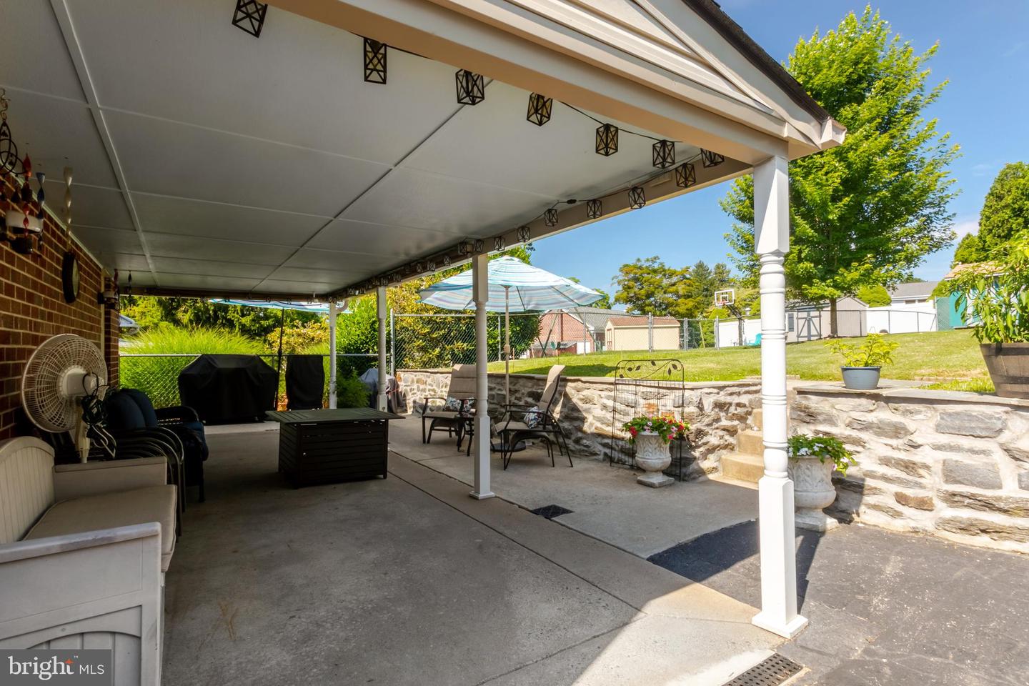 38 Claremont Blvd