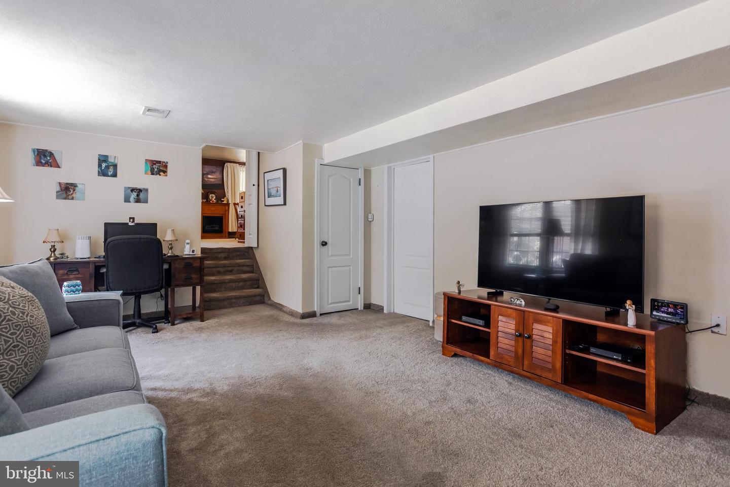 38 Claremont Blvd