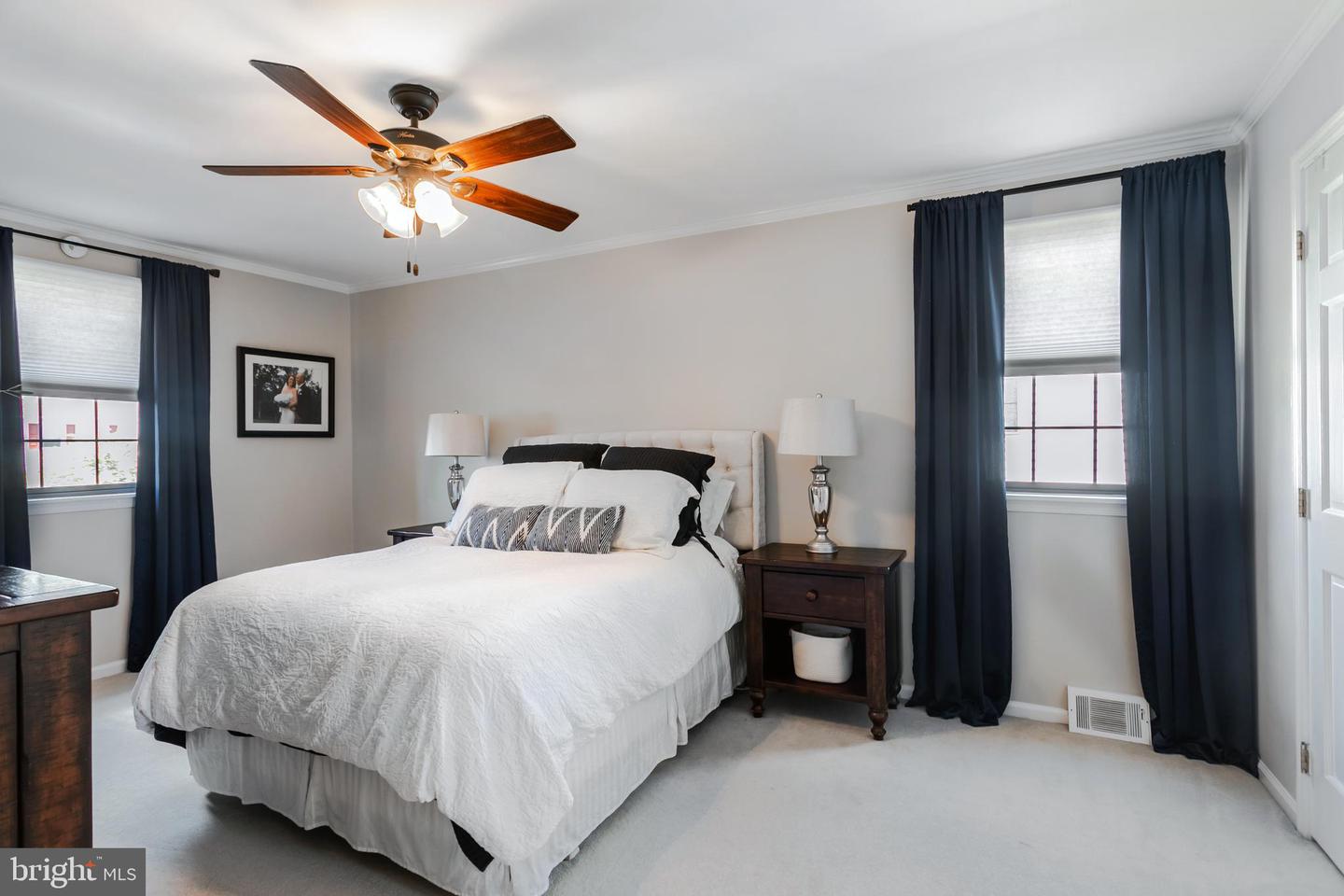329 Greenbriar Ln