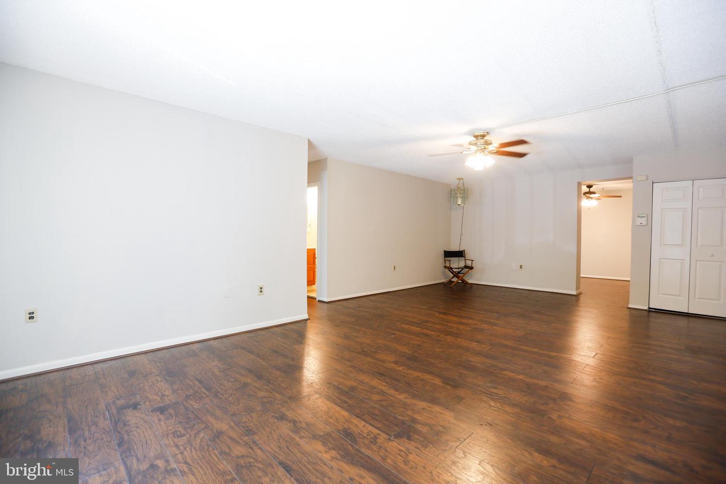 400 Glendale Rd #J-22