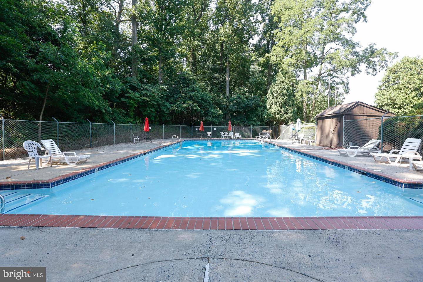 400 Glendale Rd #J-22