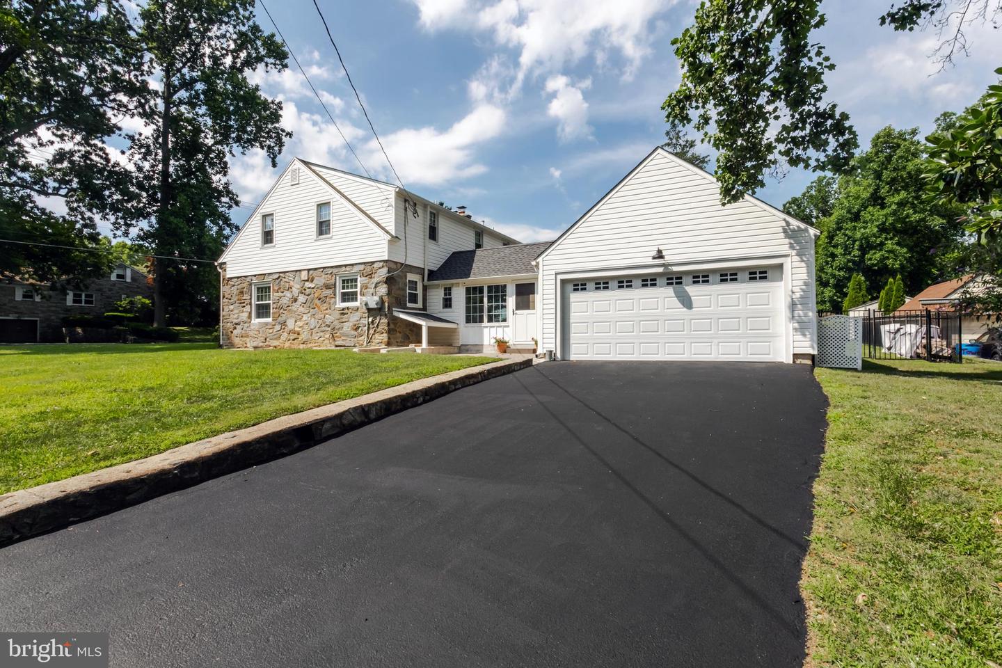 1000 Steel Rd