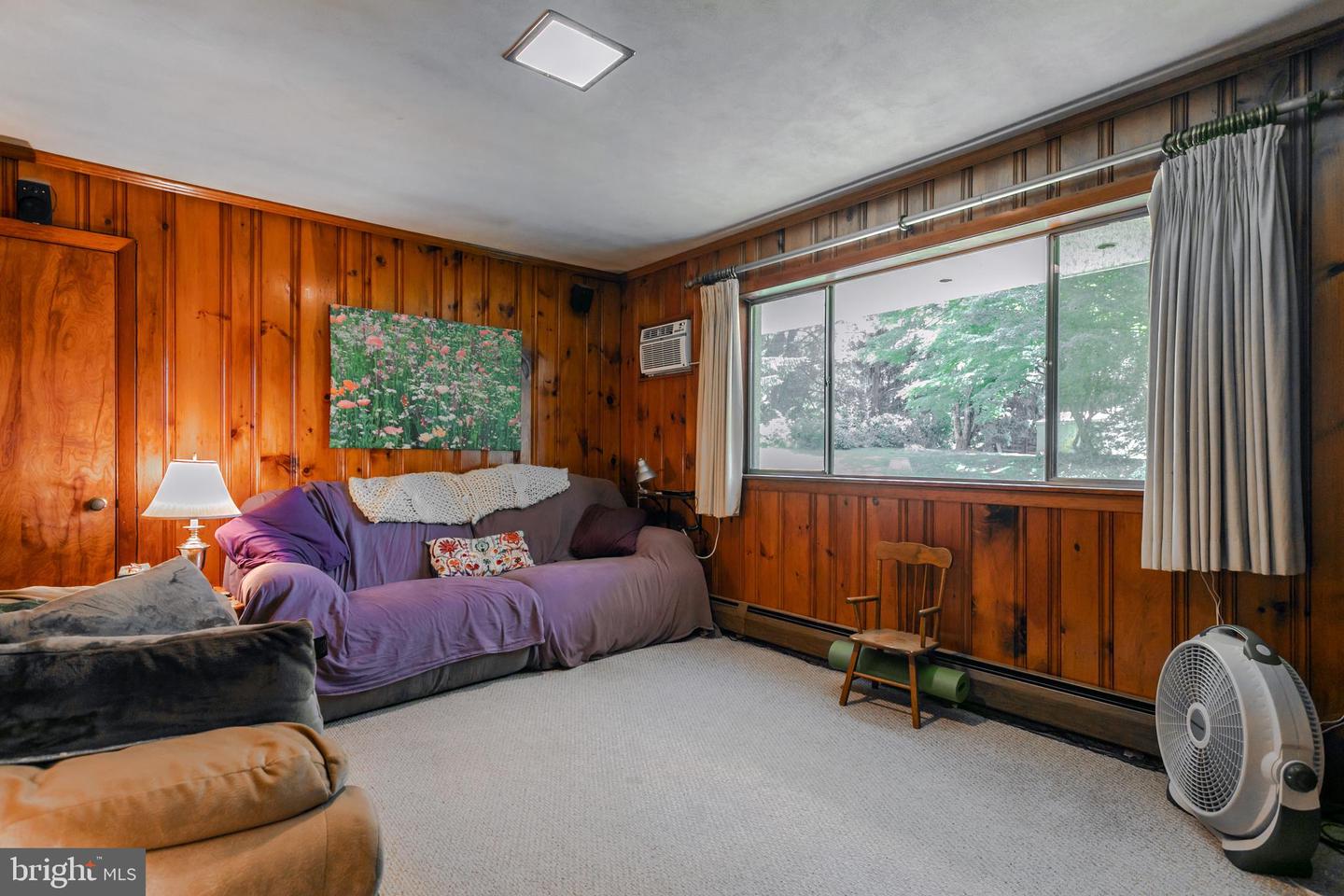 825 Crum Creek Rd